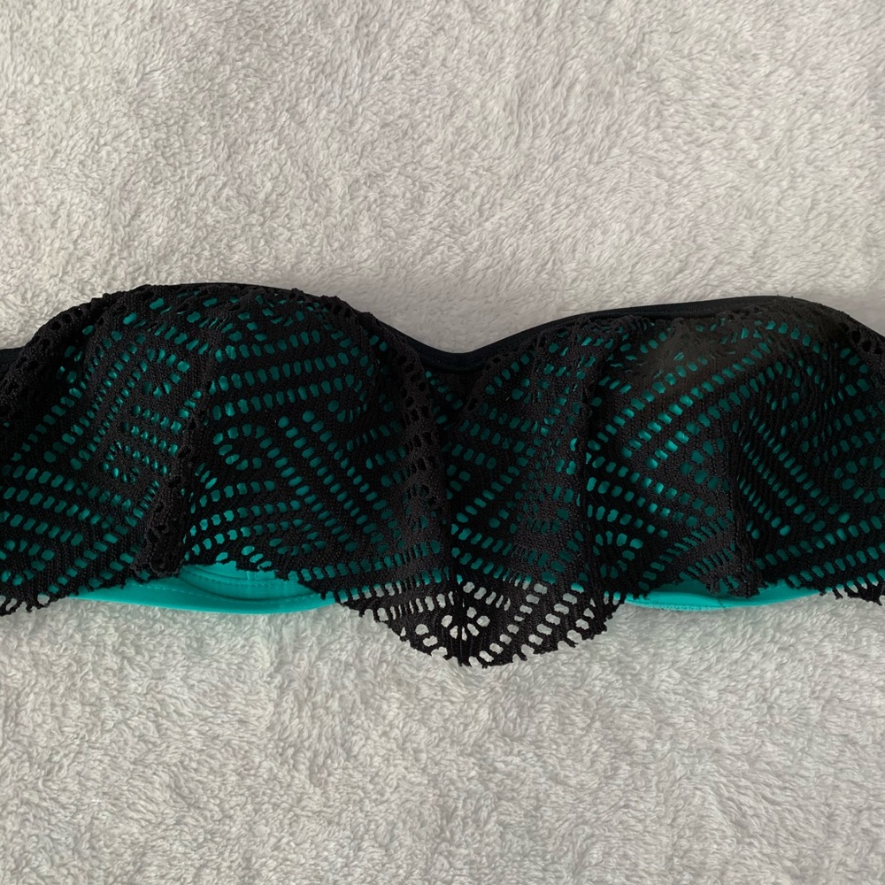 Bathing suit top - never worn!